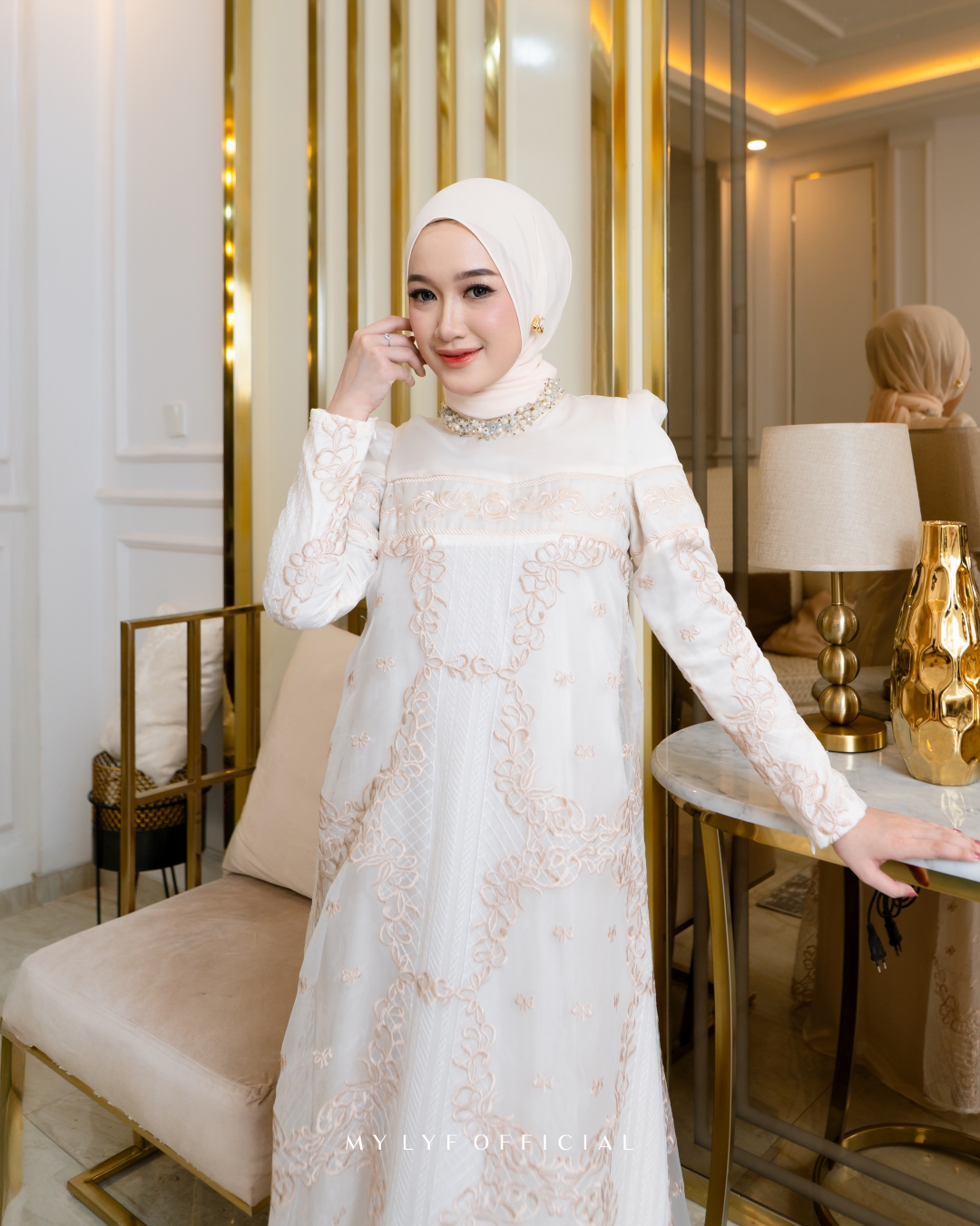 FEED 9A1 CLASSIC IVORY - NARASHYA SERIES - DIRA DRESS - LACE AMORA