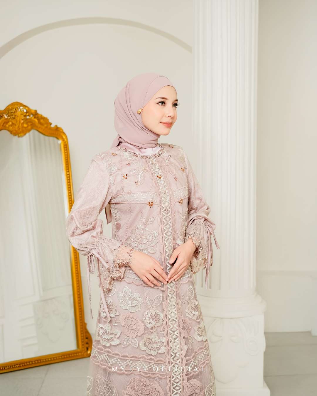 FEED 00 - COVER - ATHENA DRESS - SENJA SERIES - LACE PEONY