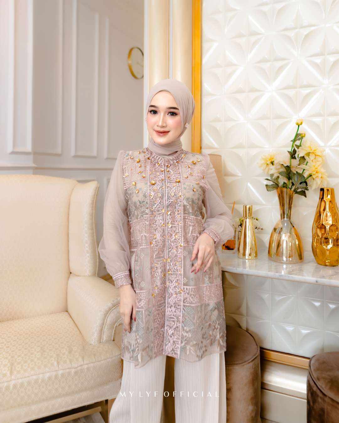 FEED 00 - COVER - REVERIE SERIES - AZEL OUTER - LACE KILA