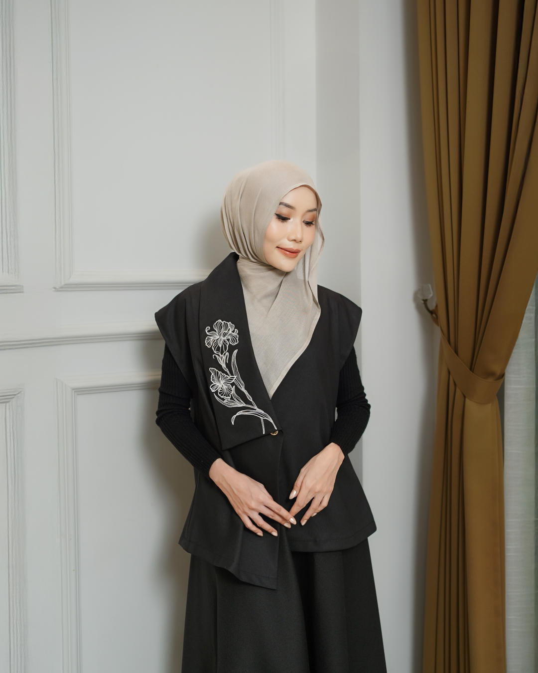 FEED 00 COVER - SIVALY VEST