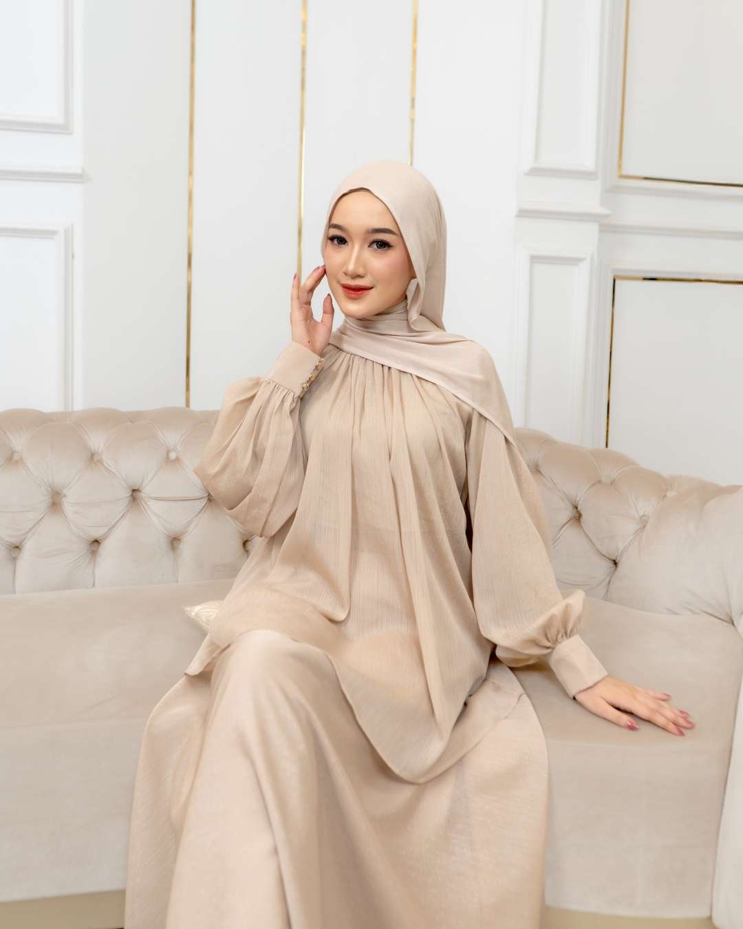 FEED 00 COVER - EVELIS BLOUSE